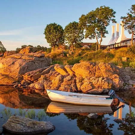 The Fig Studio - Boutique Guest House - Near Ronne & Beach 4* Rønne
